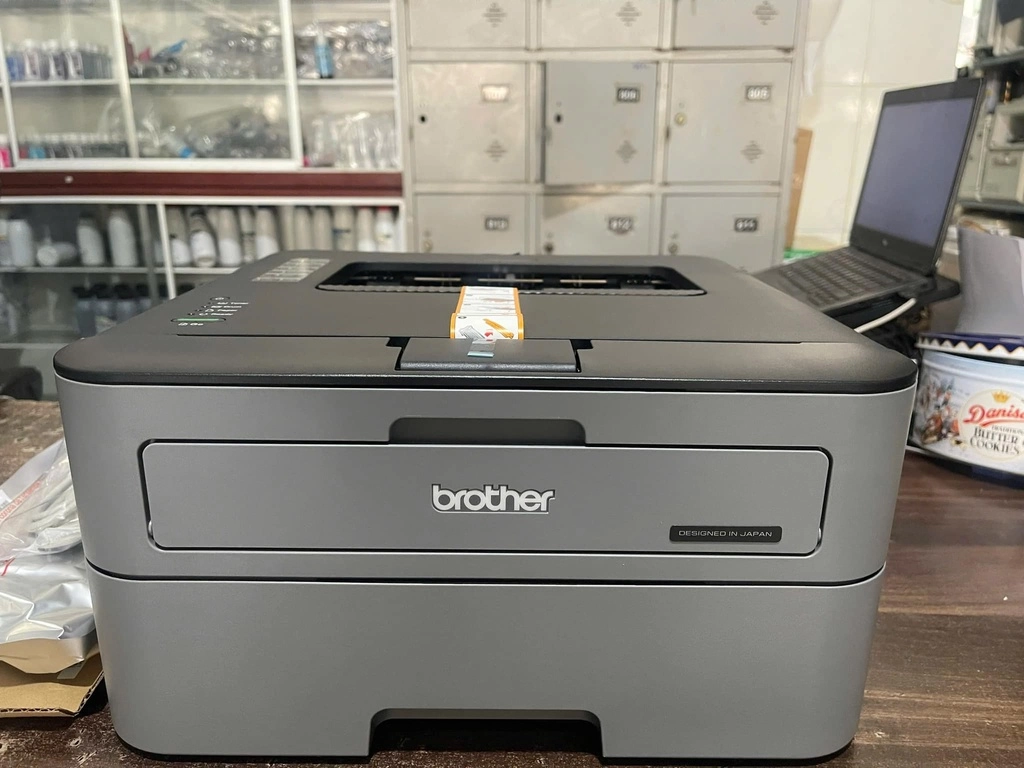 Kiểm tra các linh kiện của thiết bị máy in