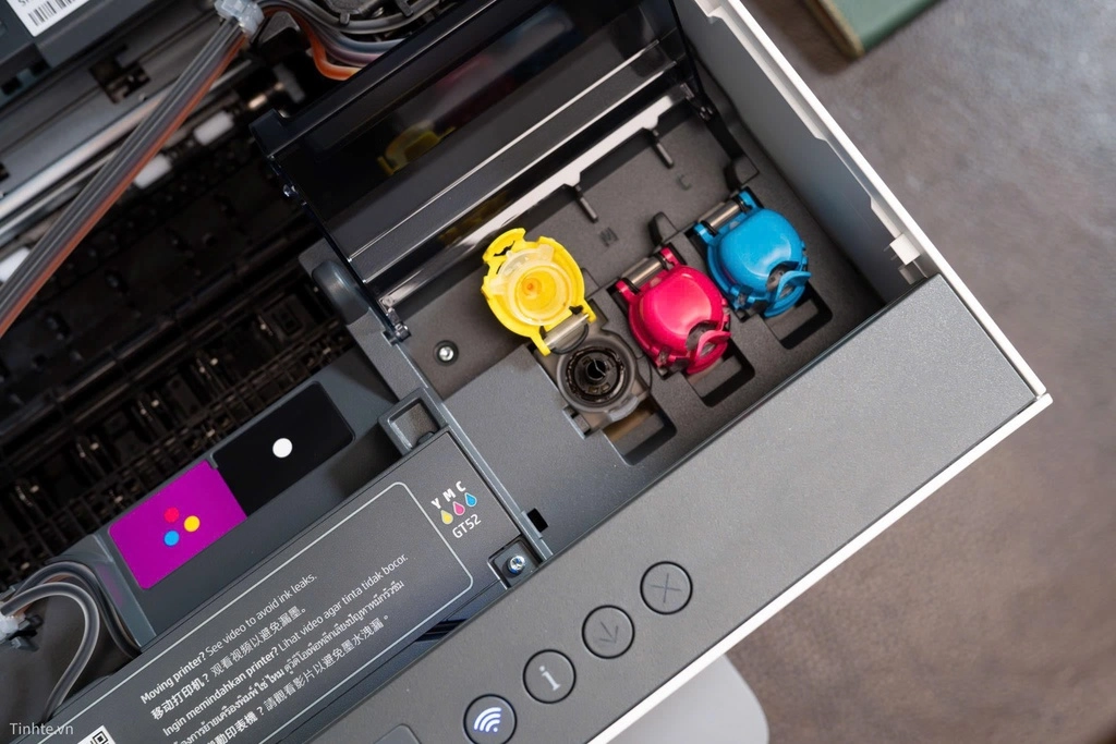 Bản in bị vết đen, vệt mực và vệt sọc