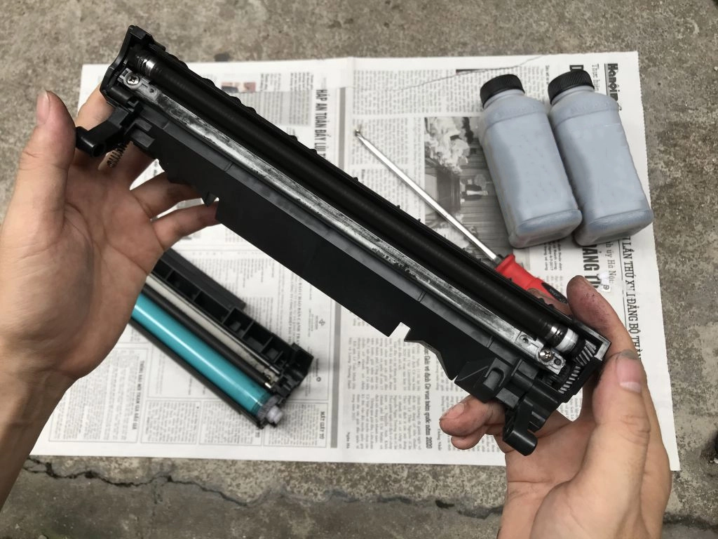 Sử dụng mực in kém chất lượng